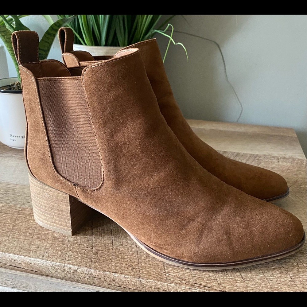 American Eagle Booties